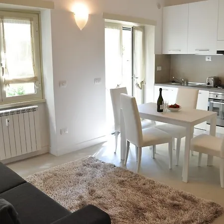 Maison Romana * Ρώμη